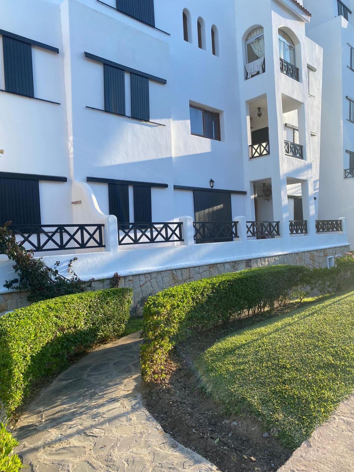 Appartement En Residence Lilacs Garden Avec Clim Et Wifi Cabo Negro Exterior foto
